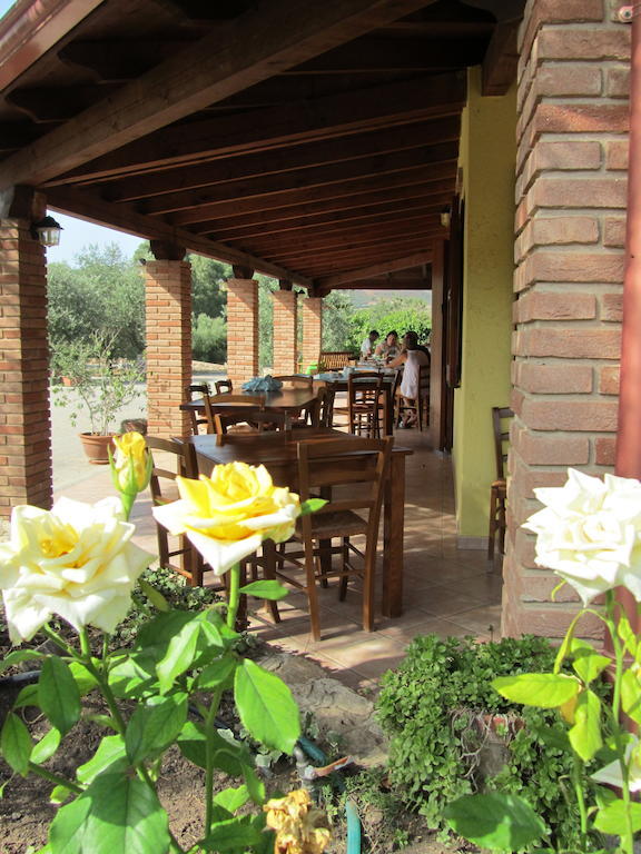 Agriturismo Sa Tiria Teulada Kültér fotó